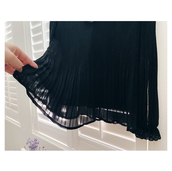 Sezane Black Blouse with Ruffle Detail - Picture 2 of 8